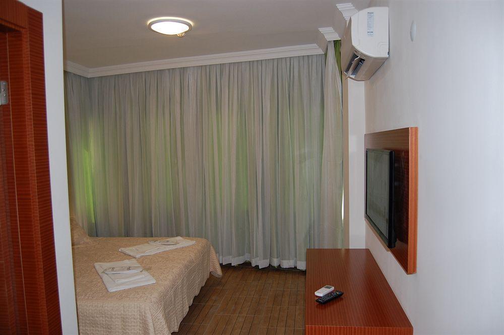 Selena Hotel Сельчук Экстерьер фото