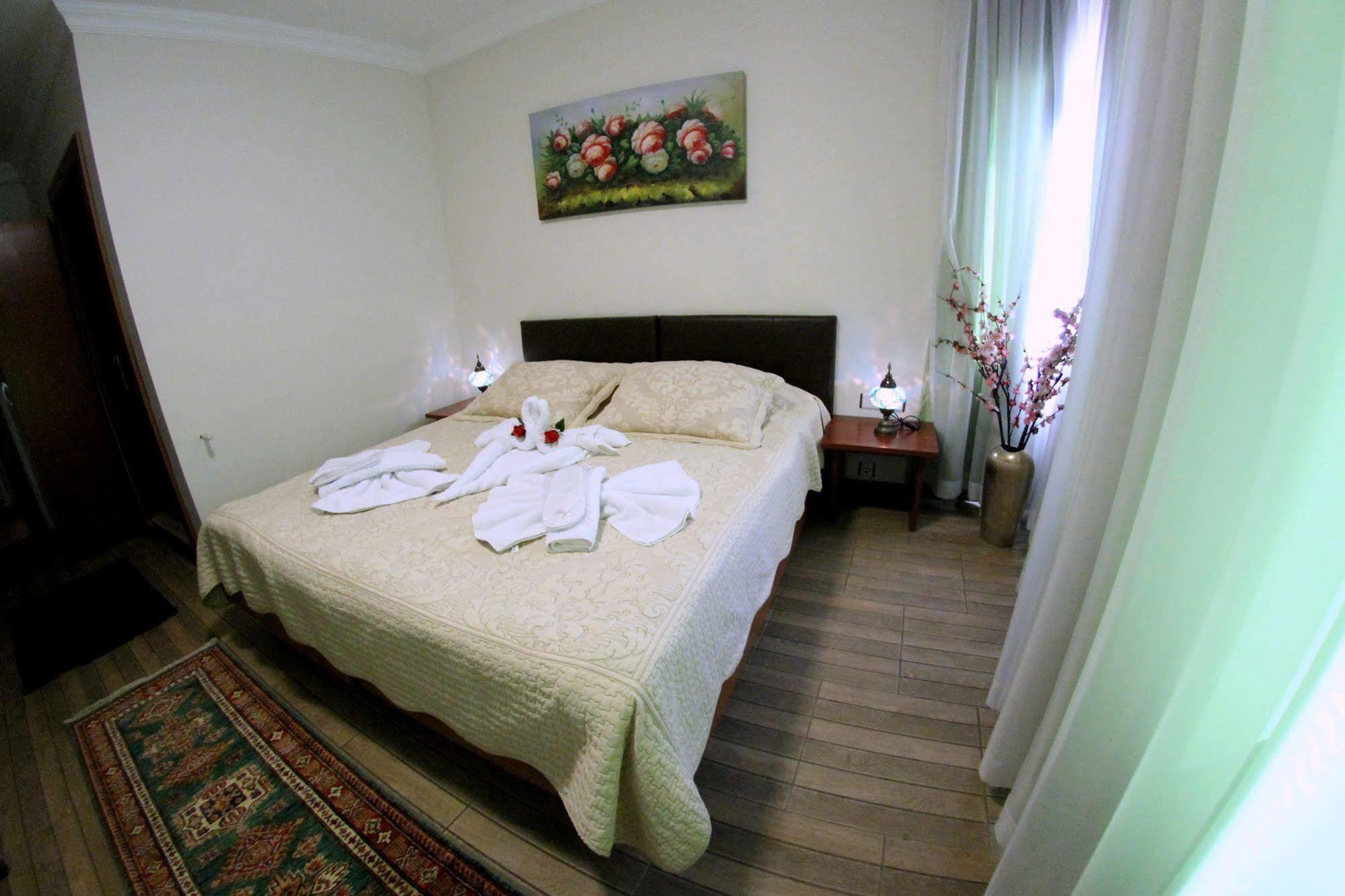 Selena Hotel Сельчук Экстерьер фото